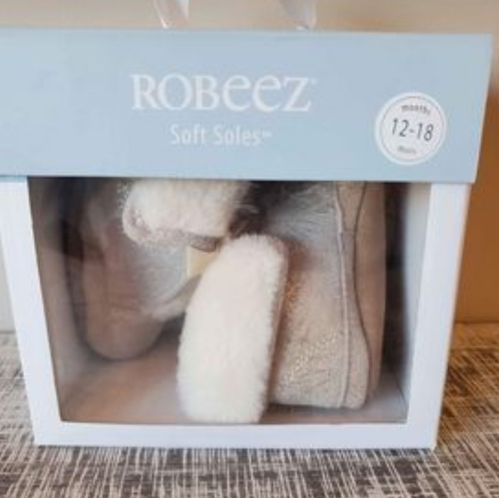 Robeez - Picture 3 of 4